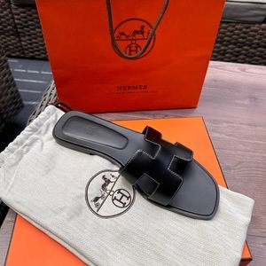 Women's Hermes Oran Sandals